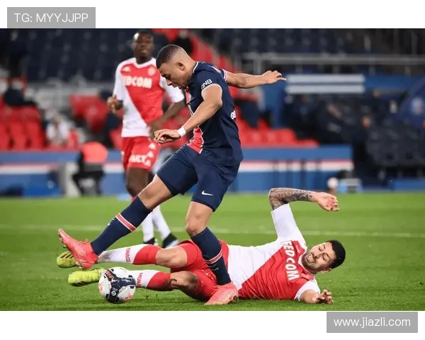 恰尔汗奥卢本赛季进攻组织能力持续提升，中场调度表现稳健