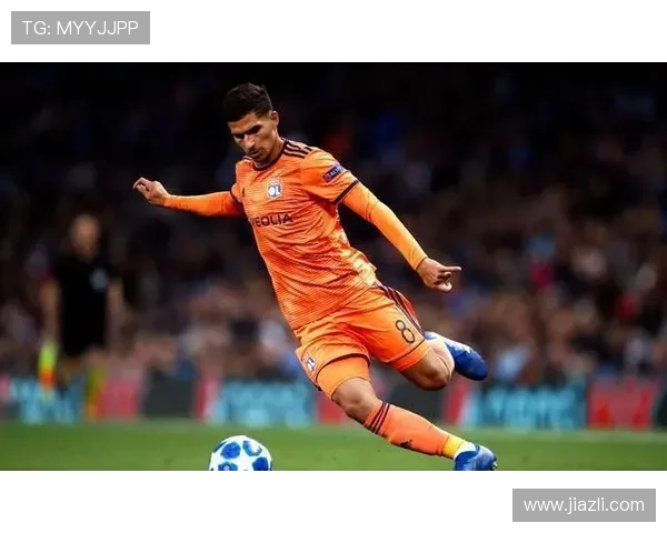 弗拉霍维奇：从佛罗伦萨天才到尤文锋线核心的生涯全景复盘