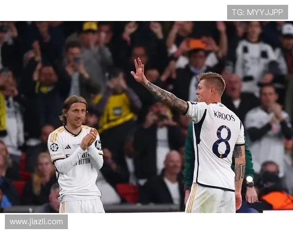 莫德里奇与克罗斯：皇马中场双核战术分工解析